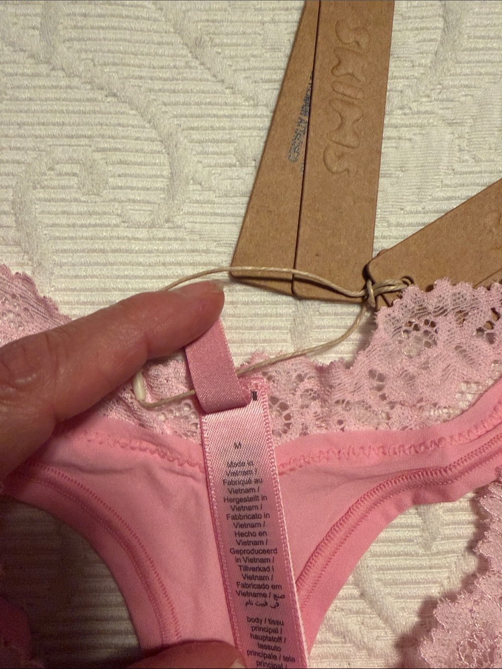 SKIMS fit everybody lace unlined Demi bra and lace dipped thong. NWT 36D and Med - Picture 4 of 8